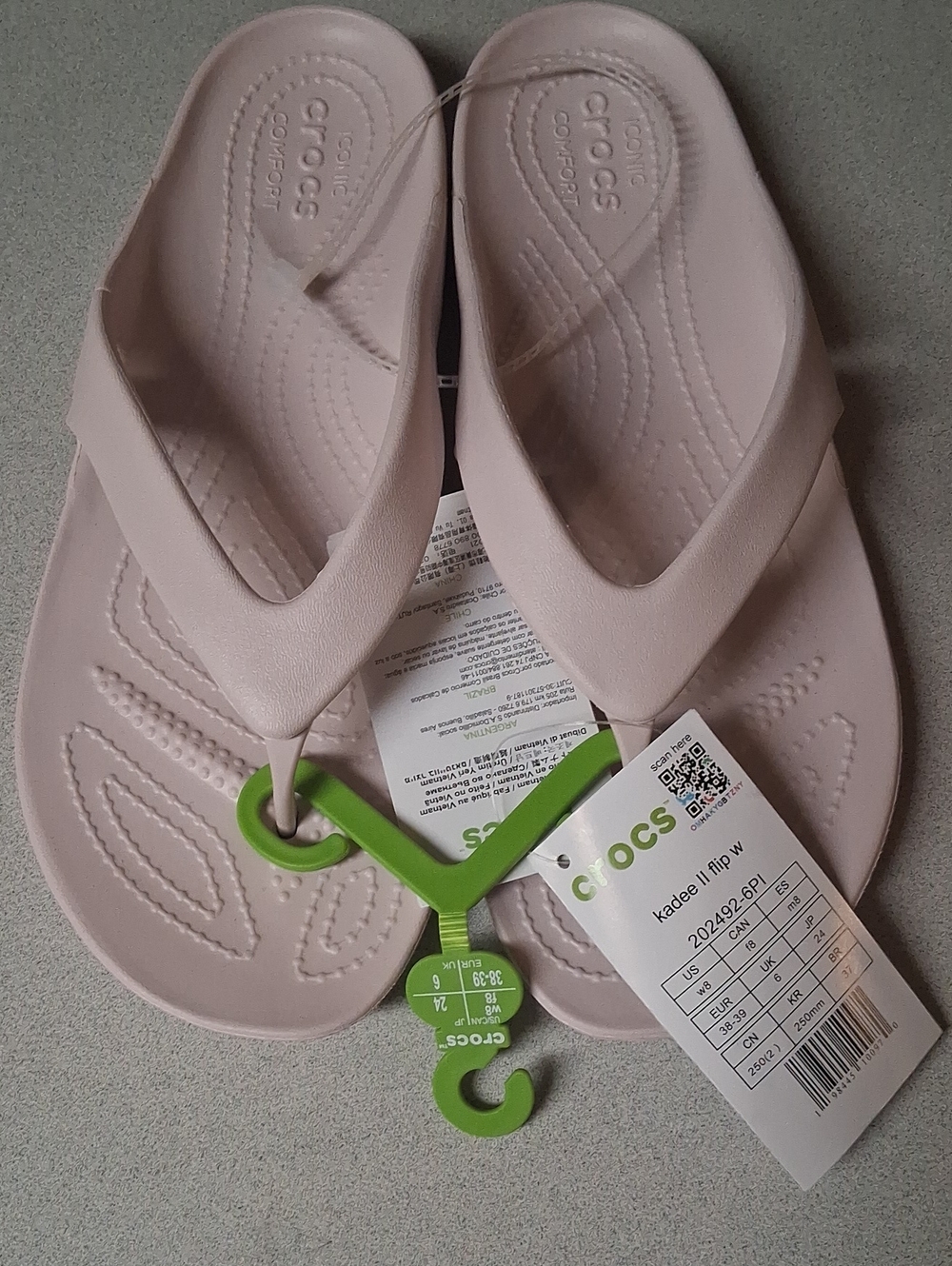 BNWT WOMENS CROCS Kadee II Flip Sandals in Blush Pink Size 8